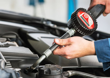 Bills-Collision-Service-Oil-Change.jpg
